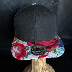 Unknown brand | OS | Unisex SnapBack Hat | embroidered floral print | NWOT